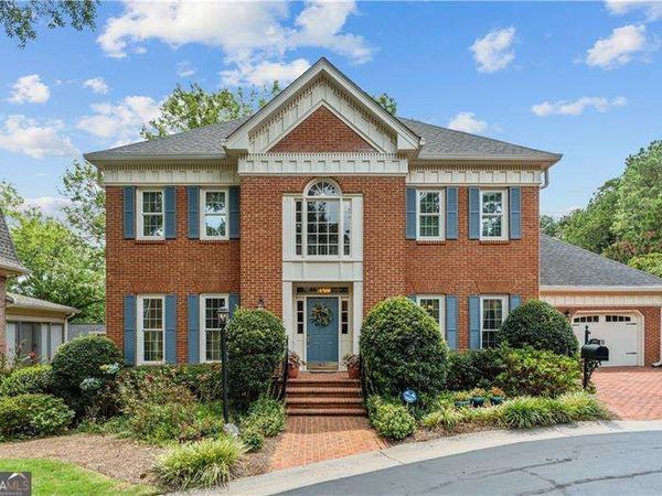 1951 Winchelsea Court W, Atlanta, GA 30338