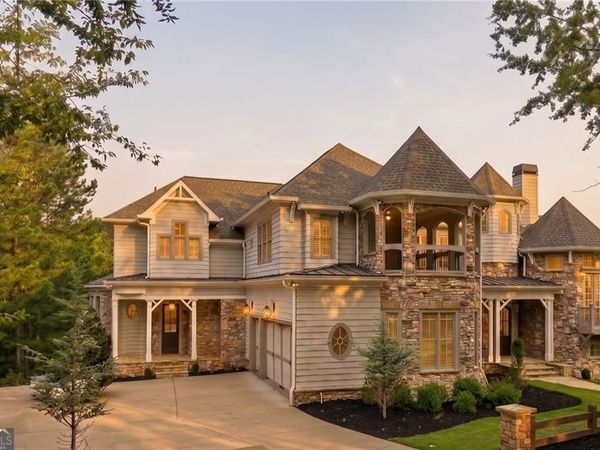 6756 Hedge Row Lane, Gainesville, GA 30506