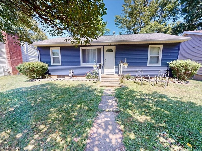 435 2nd Street SE, Brewster, OH 44613 Photo 2