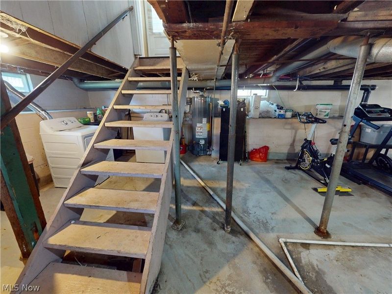 435 2nd Street SE, Brewster, OH 44613 Photo 25