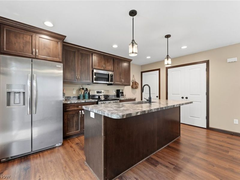 427 W Oak Street, Orrville, OH 44667 Photo 11