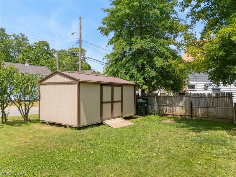 427 W Oak Street, Orrville, OH 44667 Photo 26