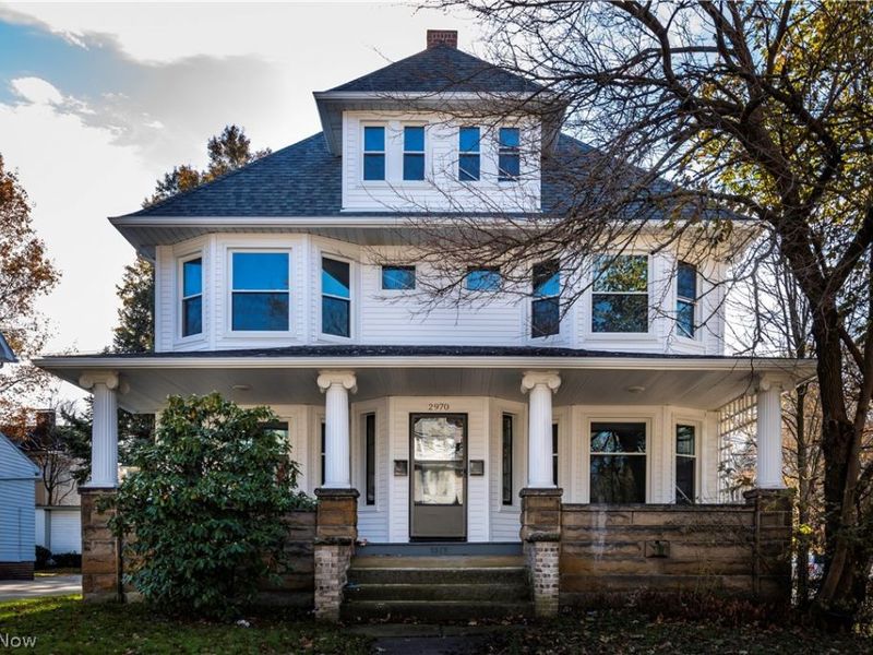 2970 Edgehill Road, Cleveland Heights, OH 44118 Photo 1