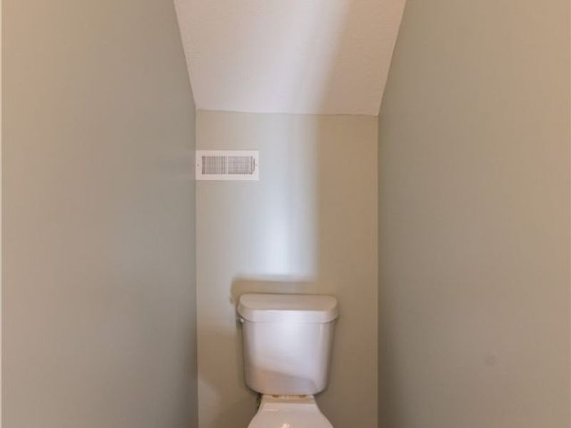 2970 Edgehill Road, Cleveland Heights, OH 44118 Photo 12