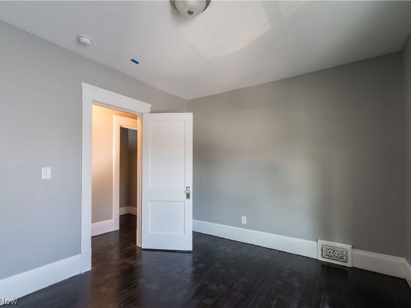 2970 Edgehill Road, Cleveland Heights, OH 44118 Photo 18