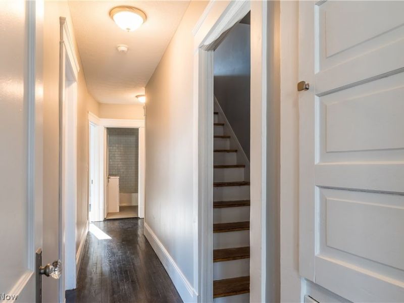 2970 Edgehill Road, Cleveland Heights, OH 44118 Photo 21