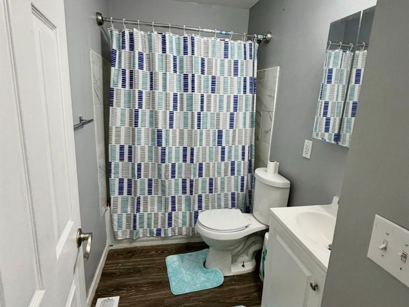 6230 Ridgeacres Drive, Unit J1, Golf Manor, OH 45237 Photo 10