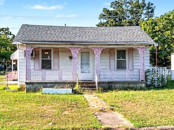 1602 N Aberdeen Street , Muskogee, OK 74403