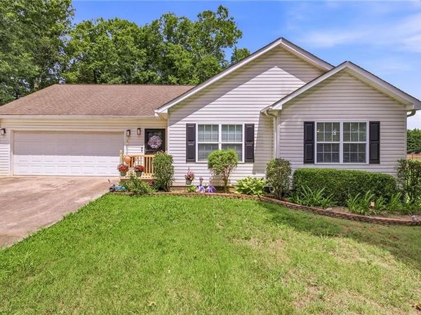 126 Windchime Circle, Demorest, GA 30535