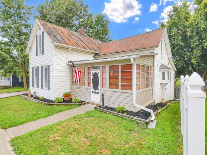 117 N Main Street , Pleasantville, OH 43148 Photo 6