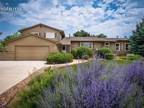 6725 Prince Drive, Colorado Springs, CO 80918