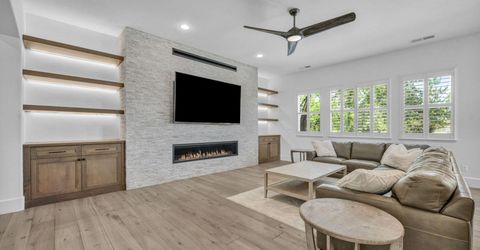 14725 Chateau Court, Reno, NV 89511 Photo
