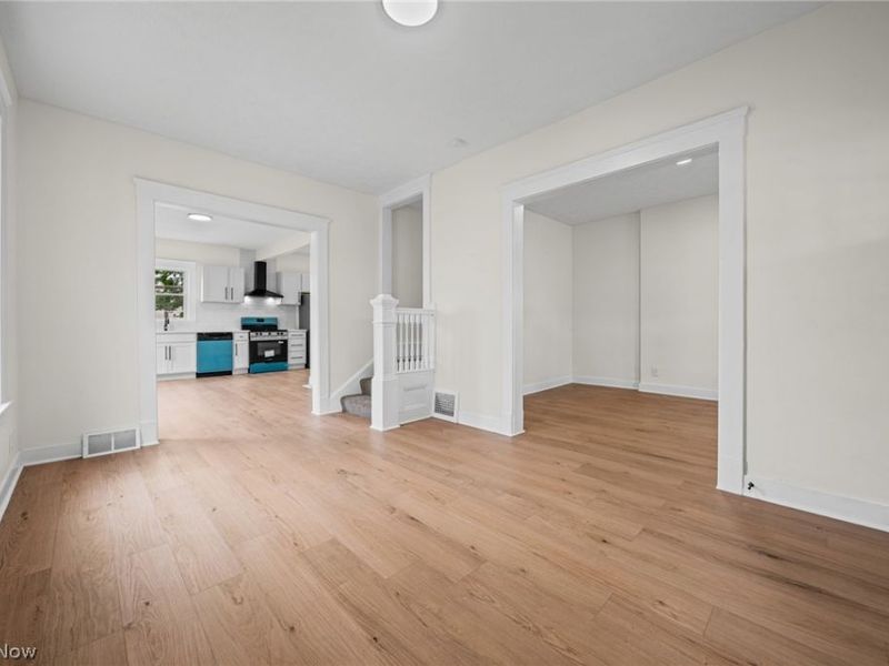 14148 Berwyn Avenue, Cleveland, OH 44111 Photo 11