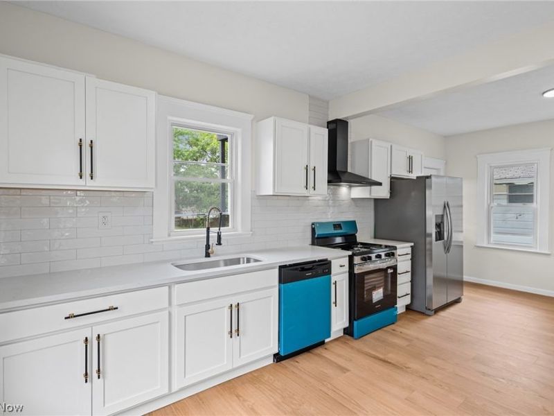 14148 Berwyn Avenue, Cleveland, OH 44111 Photo 13