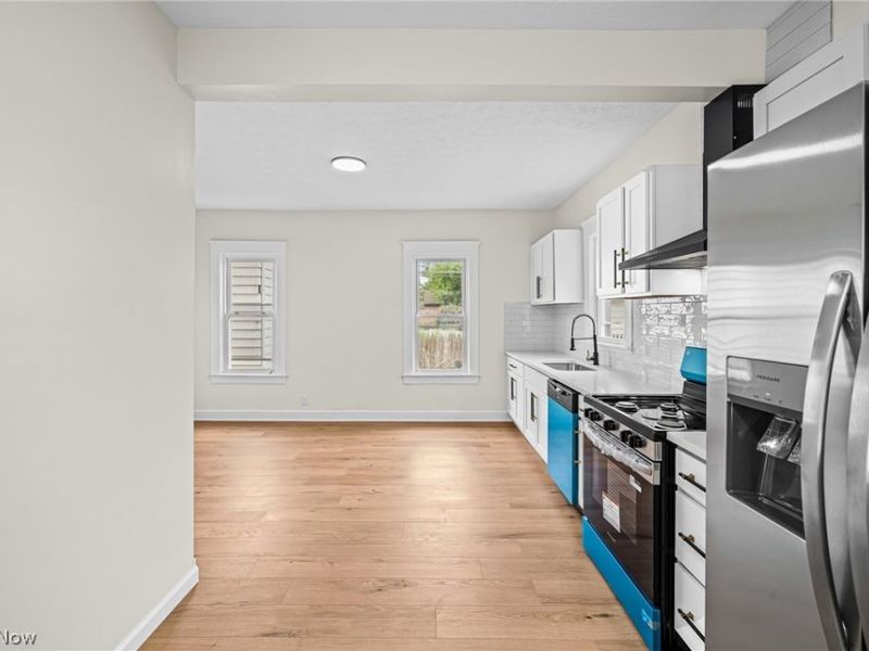 14148 Berwyn Avenue, Cleveland, OH 44111 Photo 17