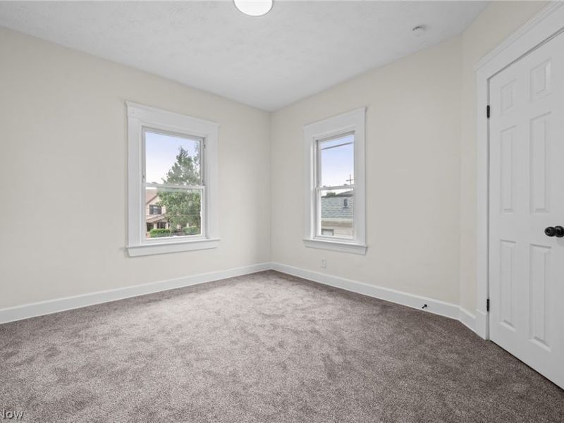 14148 Berwyn Avenue, Cleveland, OH 44111 Photo 21