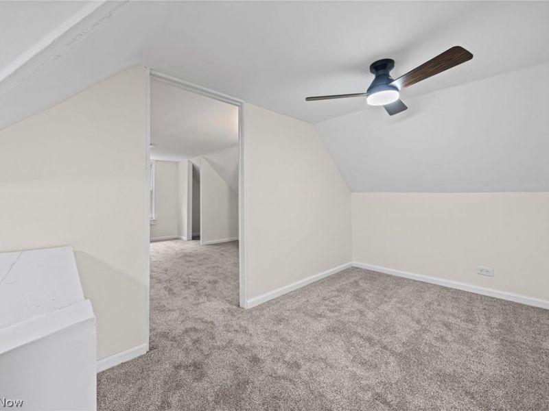 14148 Berwyn Avenue, Cleveland, OH 44111 Photo 32