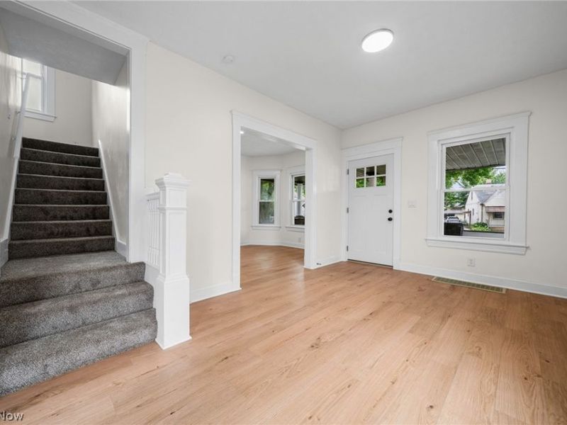 14148 Berwyn Avenue, Cleveland, OH 44111 Photo 6