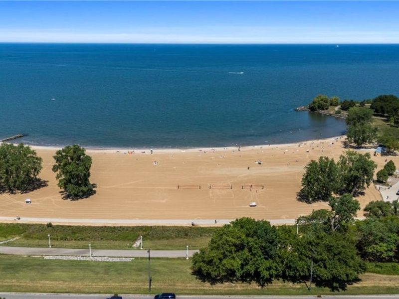 7427 Battery Park Boulevard, Cleveland, OH 44102 Photo 6