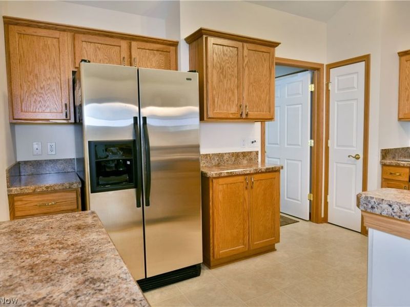 1204 River Glen Drive NE, Warren, OH 44484 Photo 16