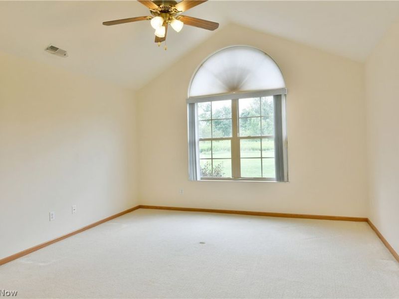 1204 River Glen Drive NE, Warren, OH 44484 Photo 24