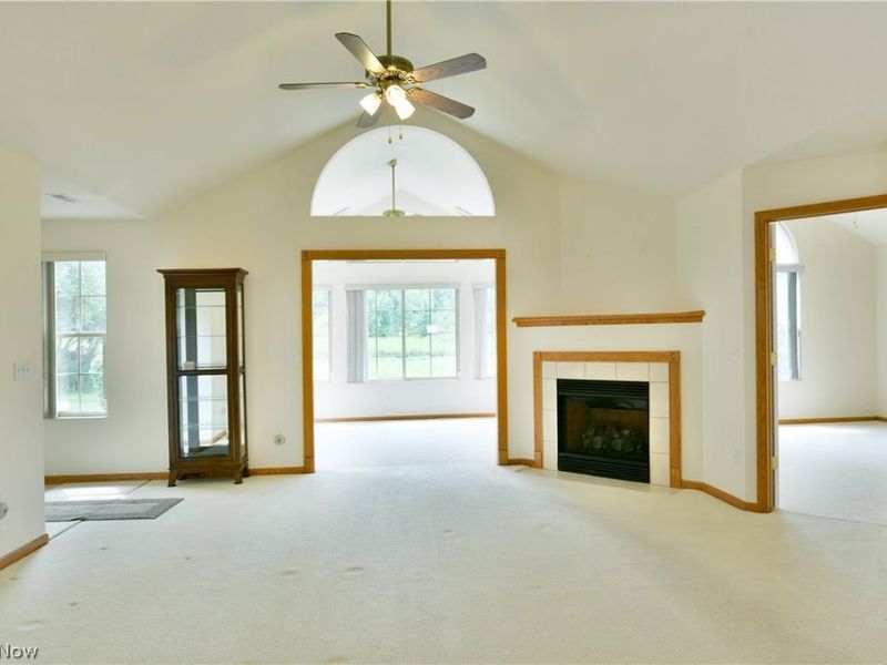 1204 River Glen Drive NE, Warren, OH 44484 Photo 4