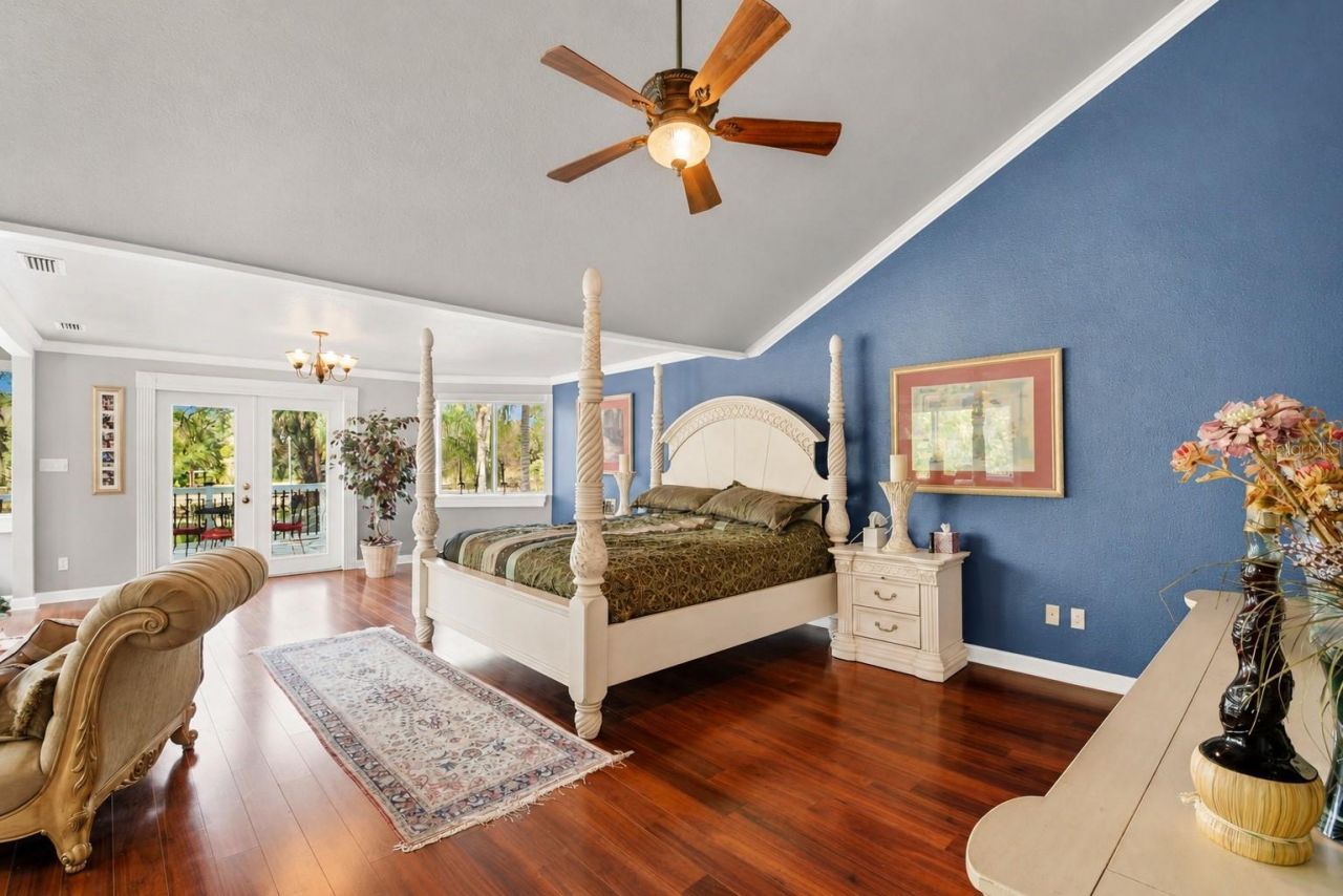 7214 N Ola Avenue, Tampa, FL 33604 Photo