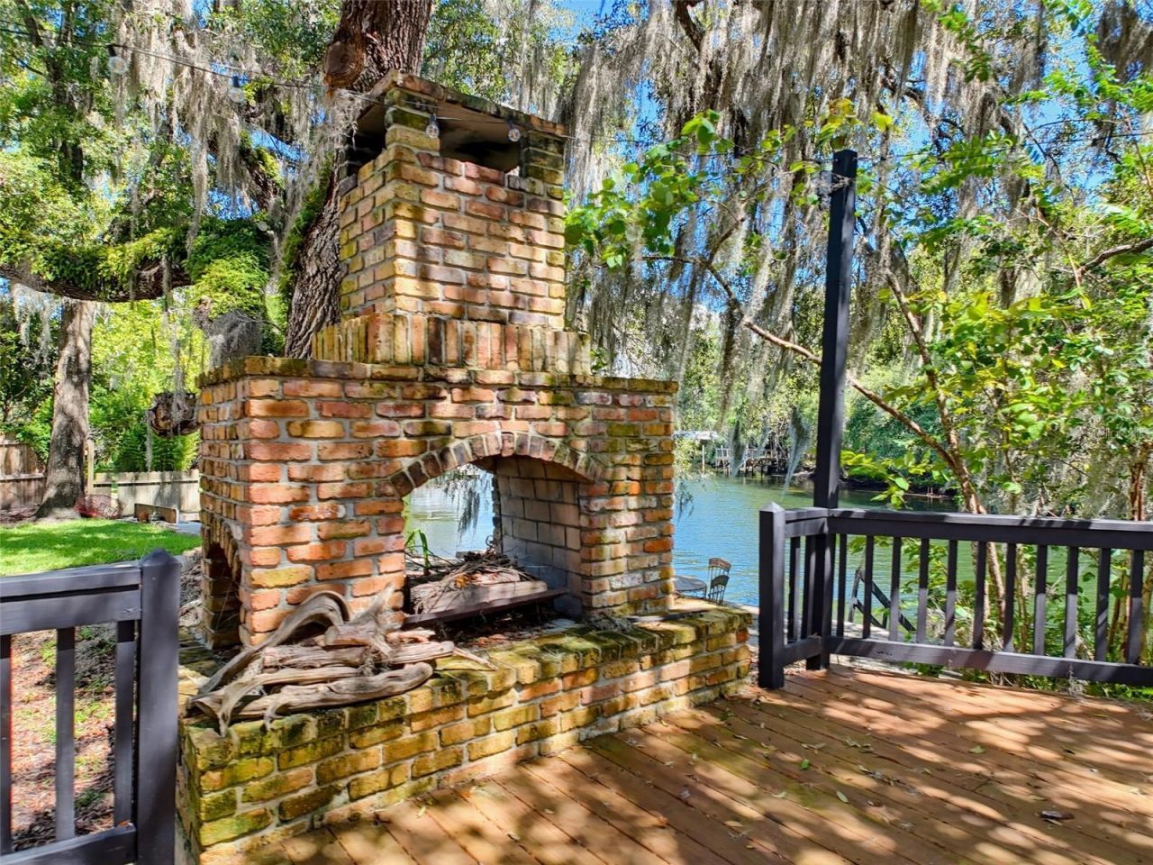 5415 Riverside Drive , Yankeetown, FL 34498 Photo