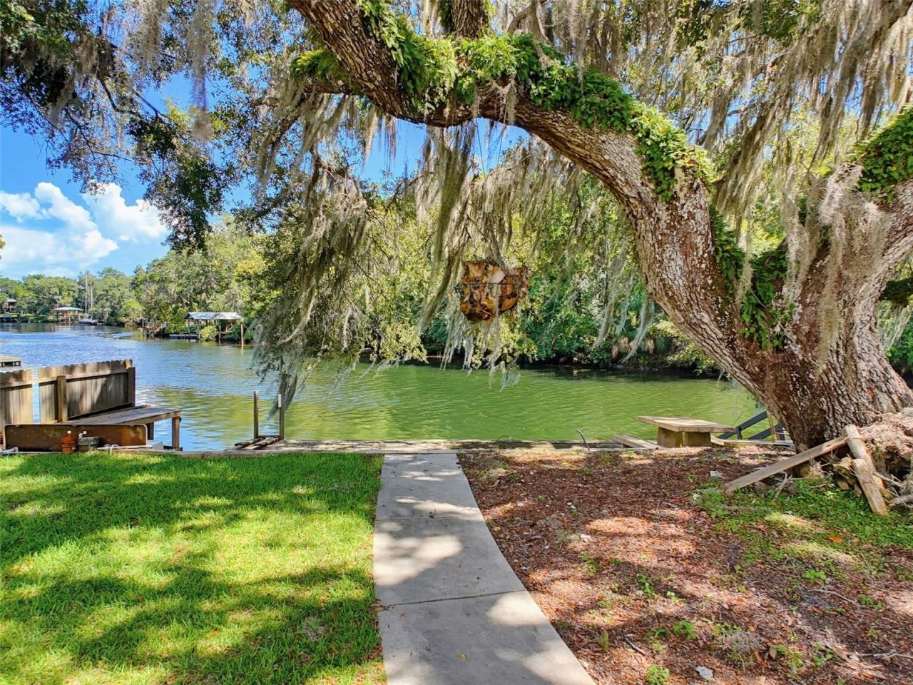 5415 Riverside Drive , Yankeetown, FL 34498 Photo