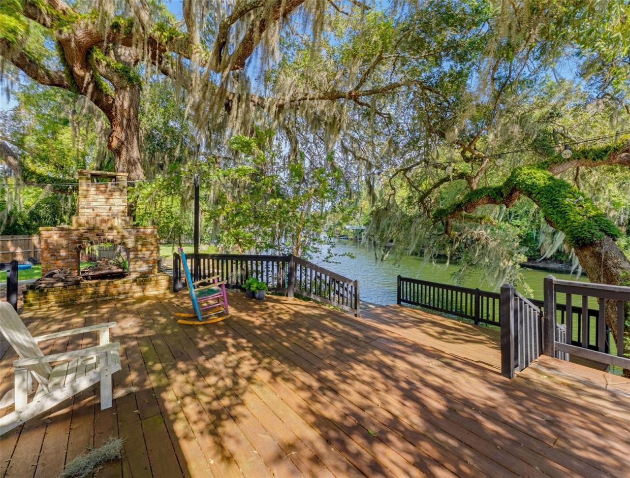 5415 Riverside Drive , Yankeetown, FL 34498 Photo