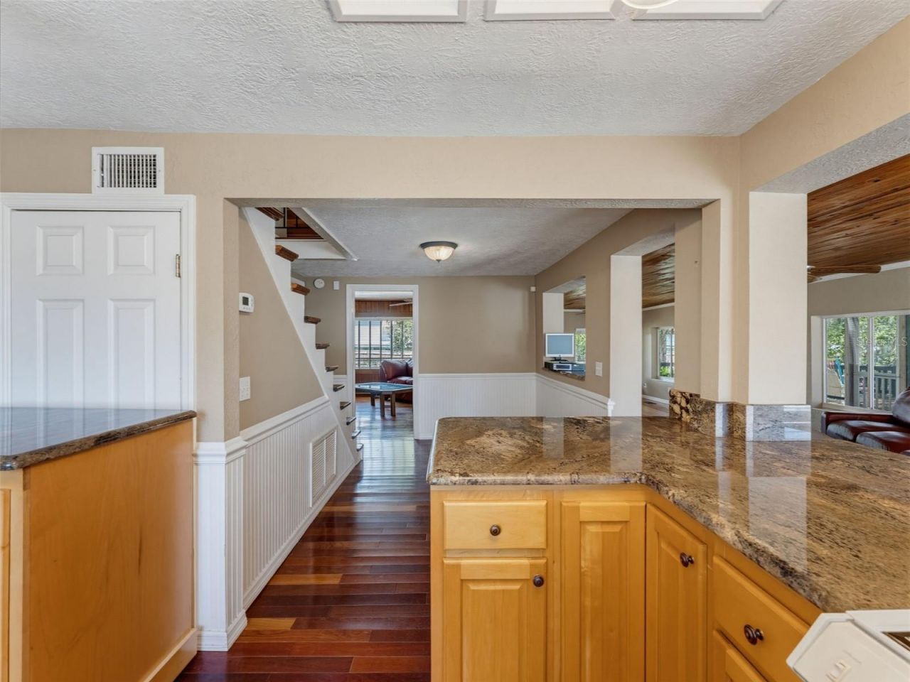 5415 Riverside Drive , Yankeetown, FL 34498 Photo