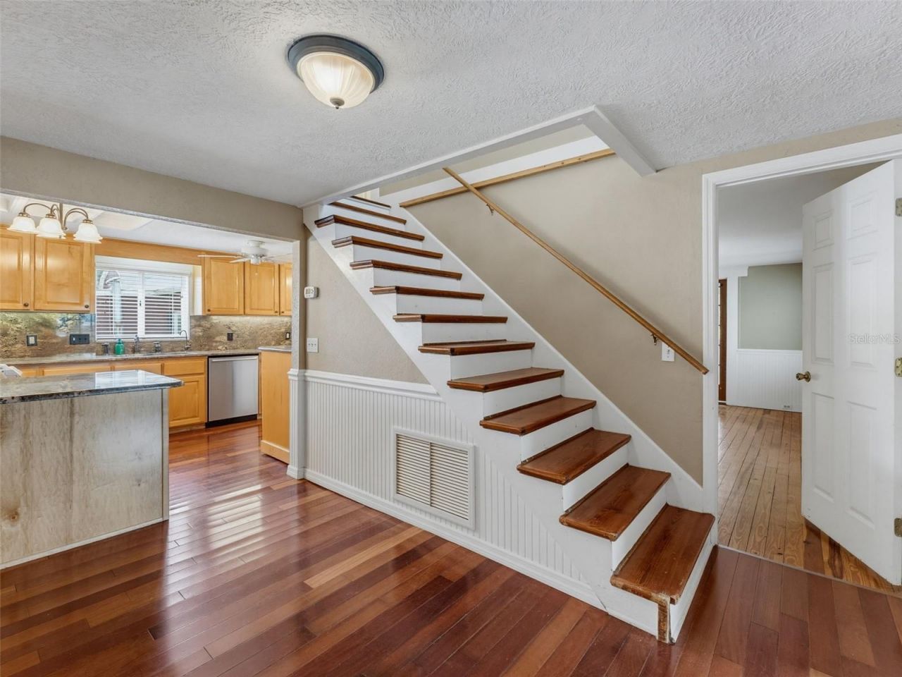 5415 Riverside Drive, Yankeetown, FL 34498 Photo