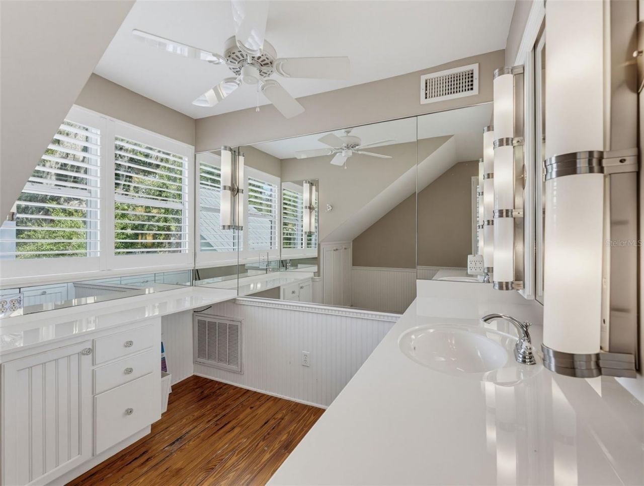 5415 Riverside Drive , Yankeetown, FL 34498 Photo
