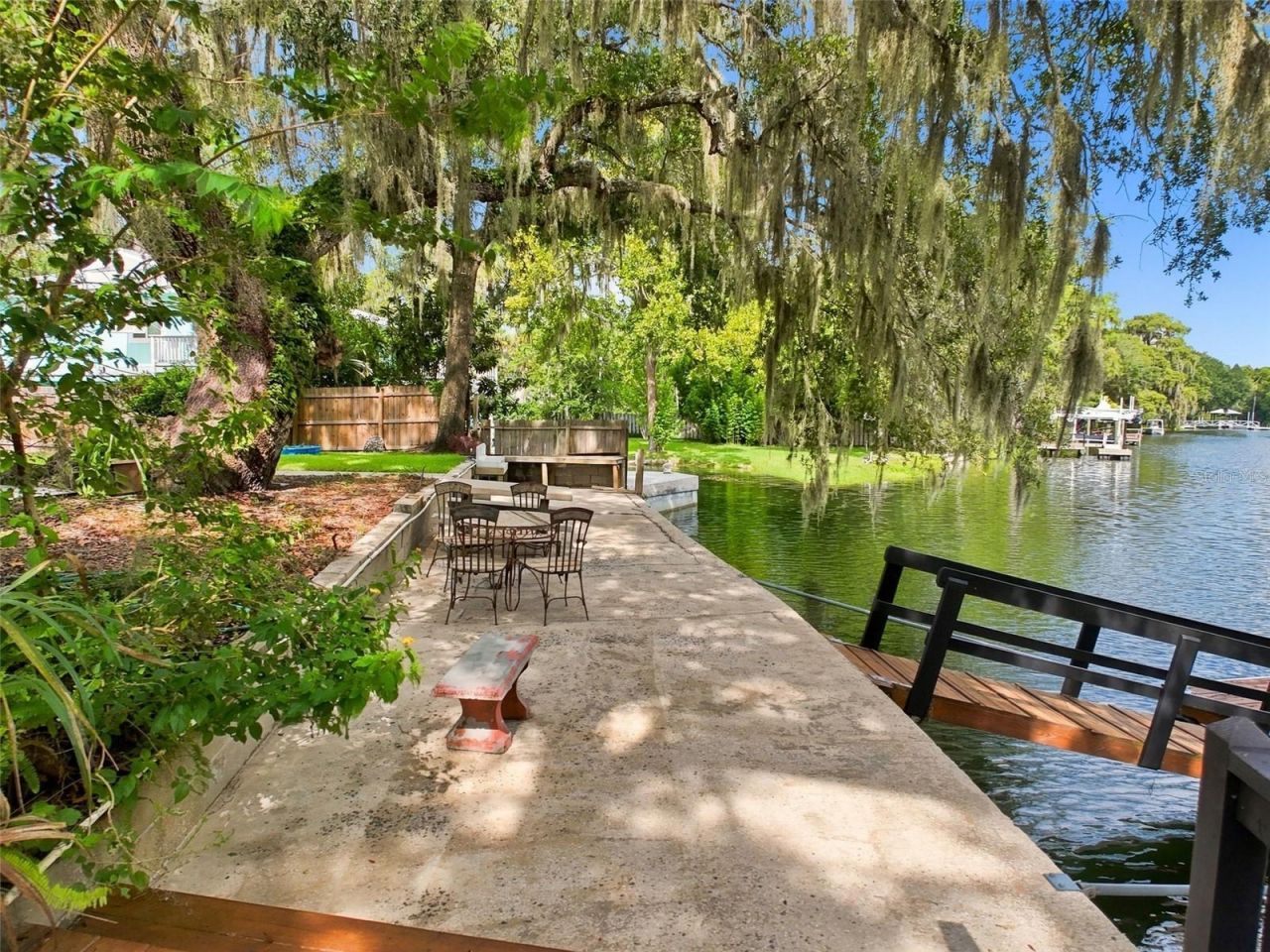 5415 Riverside Drive, Yankeetown, FL 34498 Photo