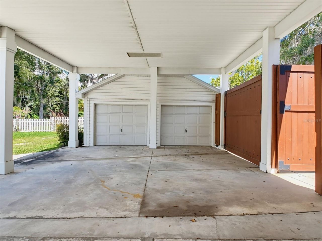 5415 Riverside Drive , Yankeetown, FL 34498 Photo