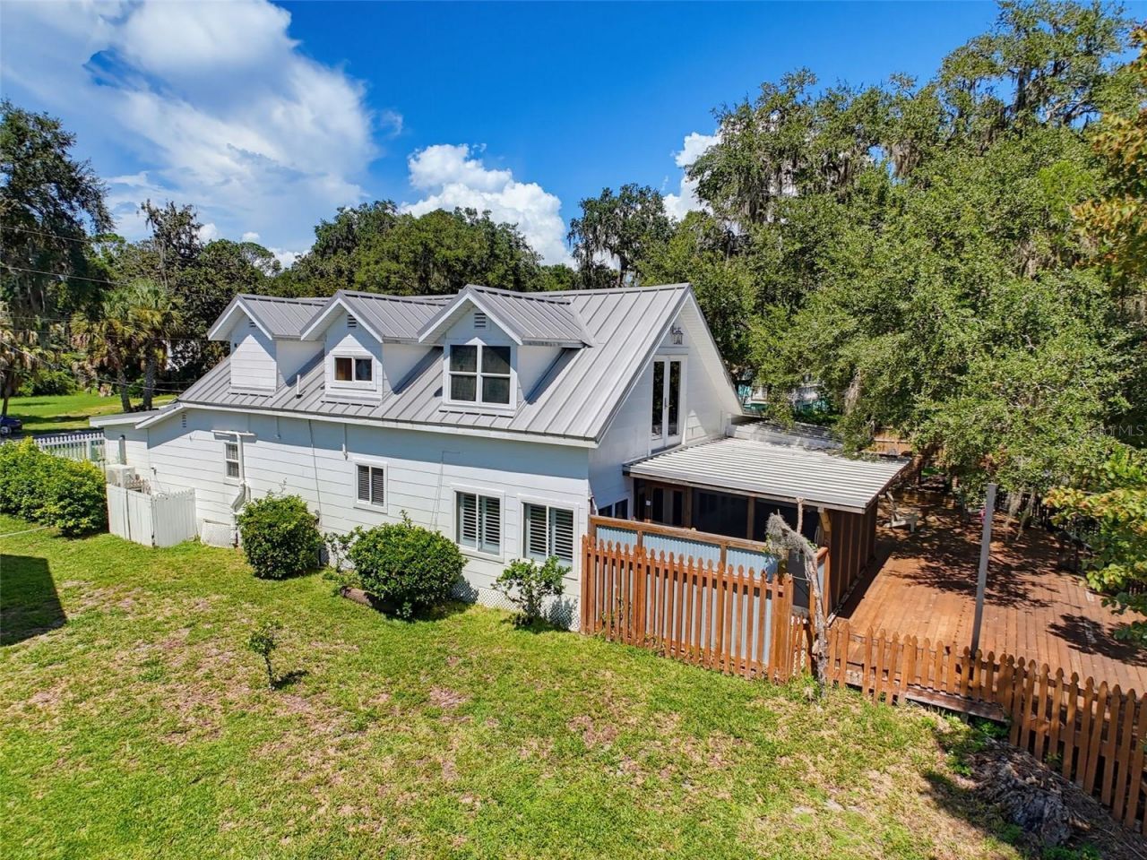 5415 Riverside Drive , Yankeetown, FL 34498 Photo