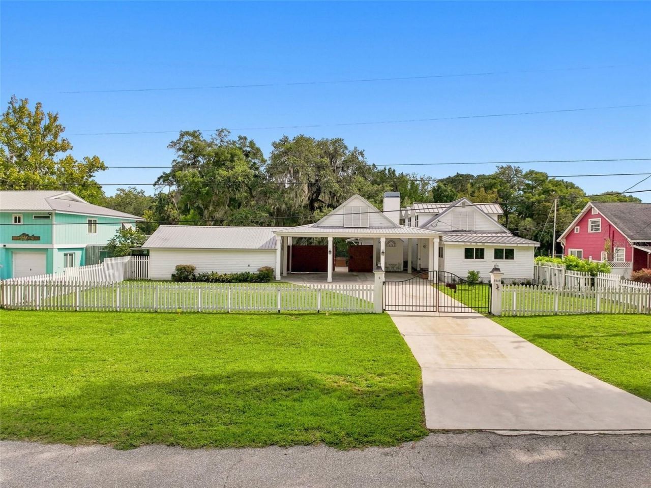 5415 Riverside Drive, Yankeetown, FL 34498 Photo