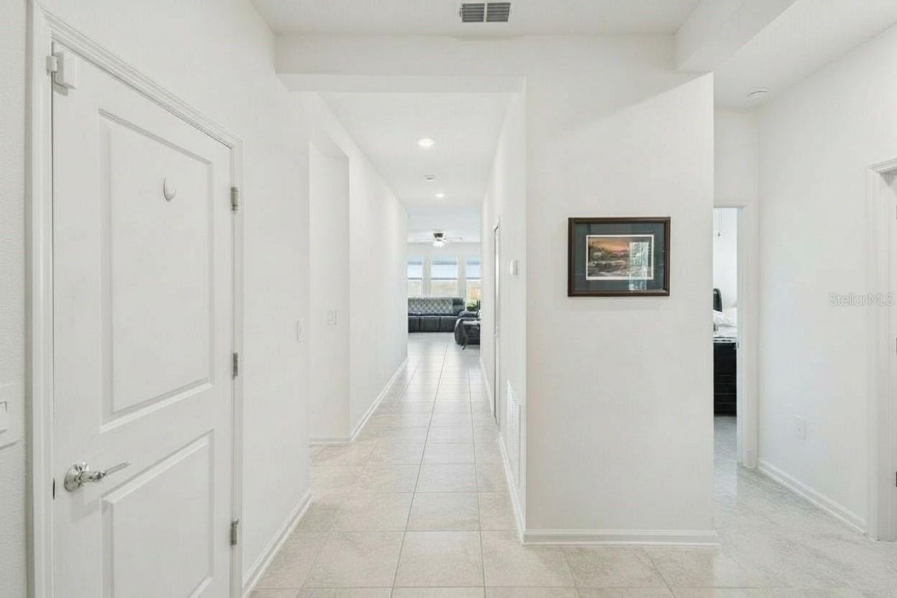 822 Kapi Drive , Groveland, FL 34736 Photo