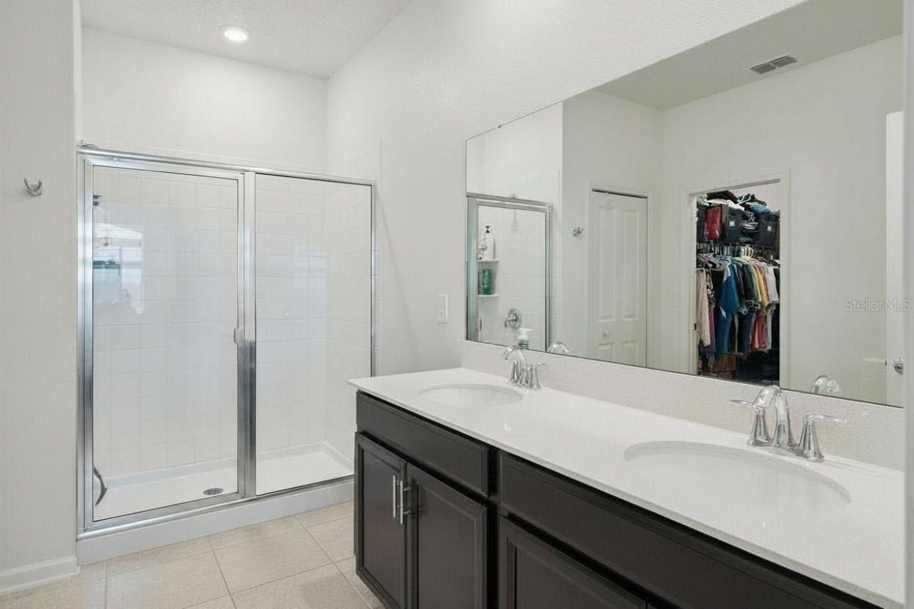 822 Kapi Drive , Groveland, FL 34736 Photo