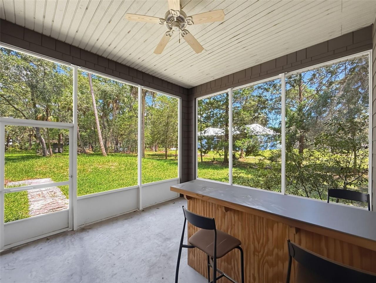 11 Patricia Road , Yankeetown, FL 34498 Photo