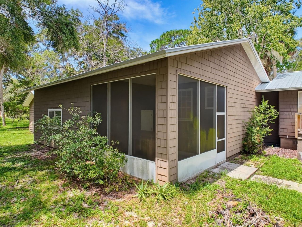 11 Patricia Road , Yankeetown, FL 34498 Photo