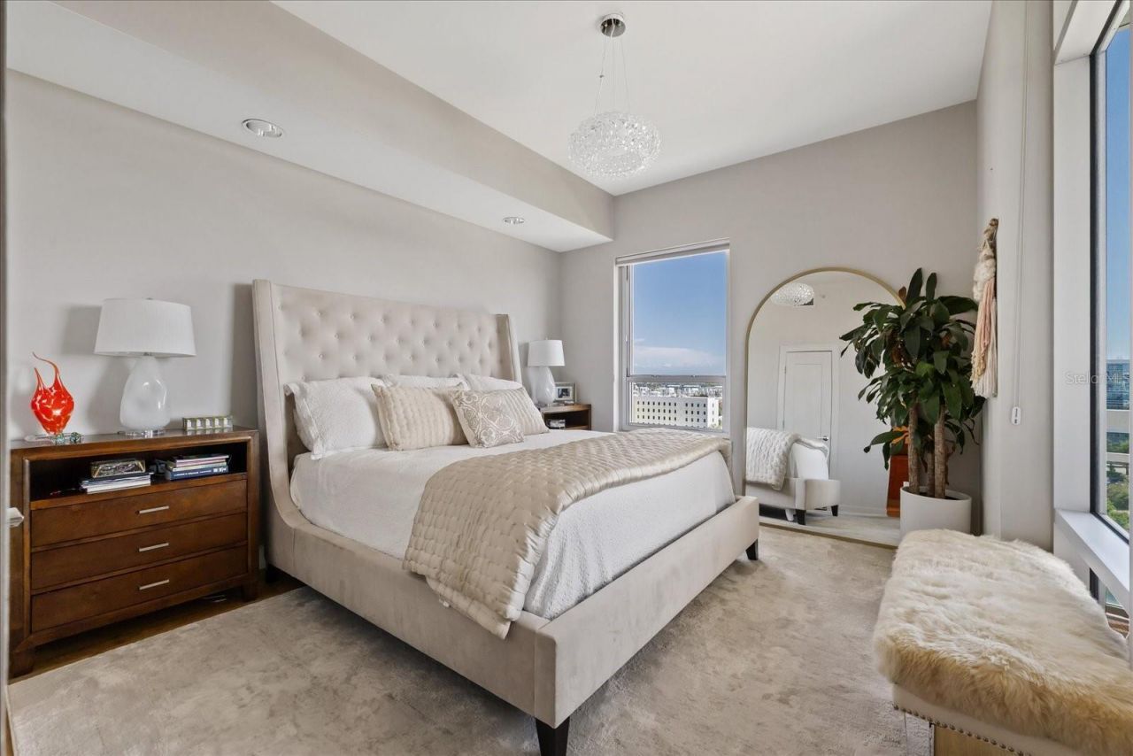 400 4th Avenue S, Unit 1004, Saint Petersburg, FL 33701 Photo