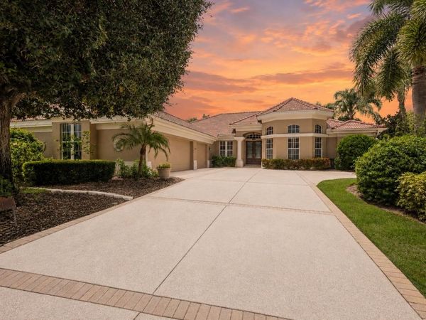 7219 ASHLAND GLEN , LAKEWOOD RANCH, FL 34202