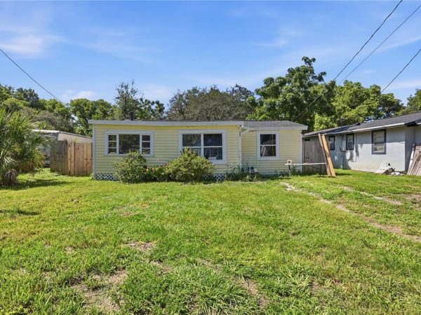 250 W 7TH STREET , APOPKA, FL 32703