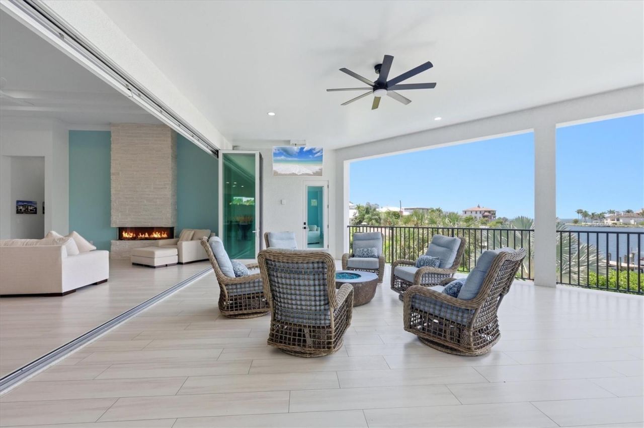 387 S Shore Drive, Sarasota, FL 34234 Photo