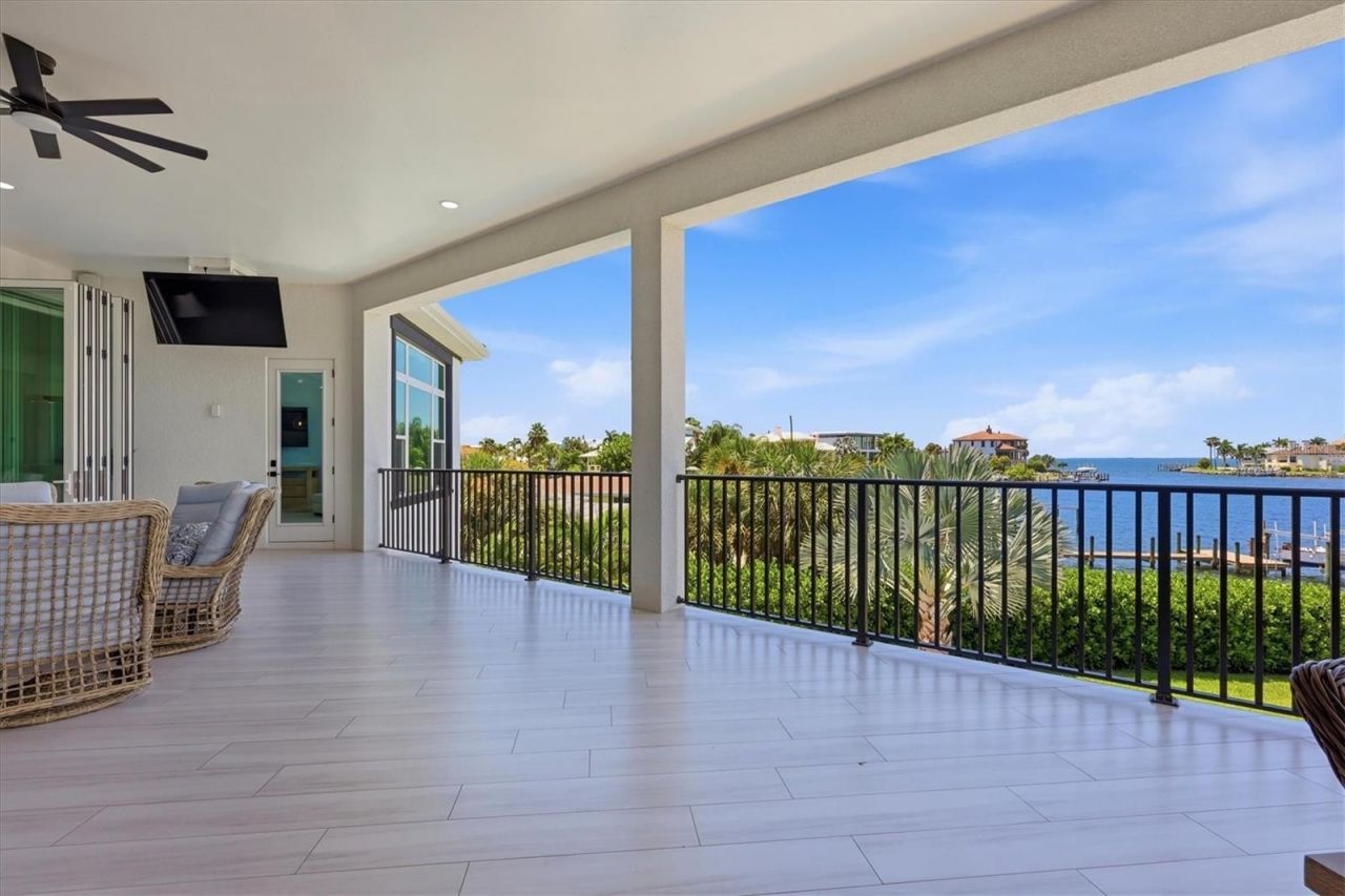 387 S Shore Drive, Sarasota, FL 34234 Photo