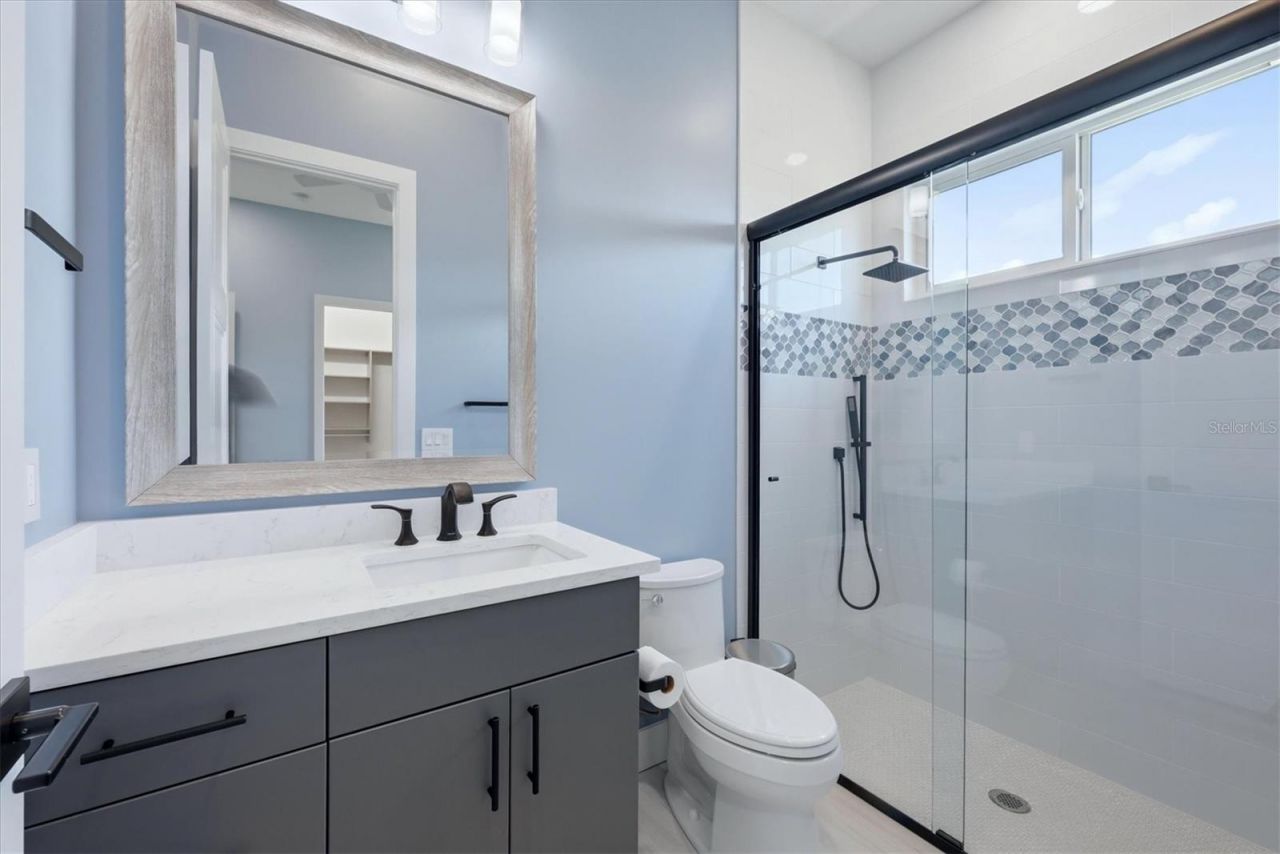 387 S Shore Drive, Sarasota, FL 34234 Photo