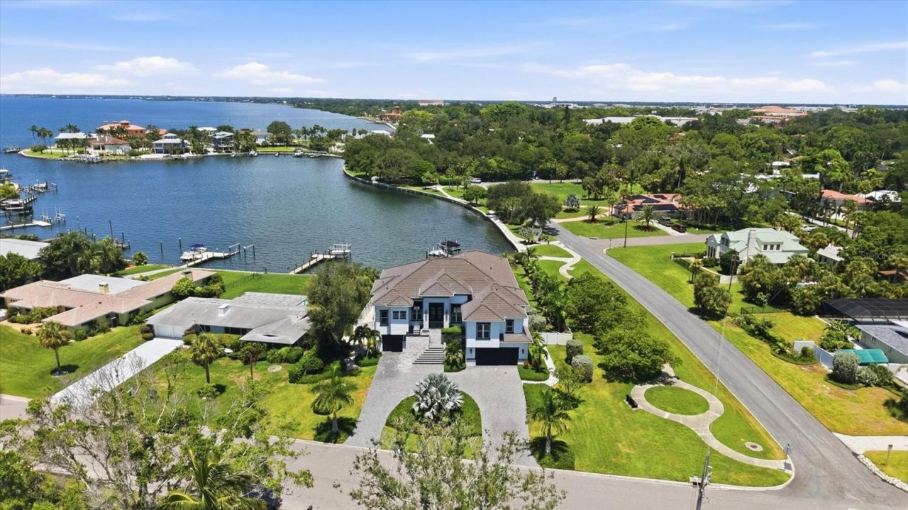 387 S Shore Drive, Sarasota, FL 34234 Photo