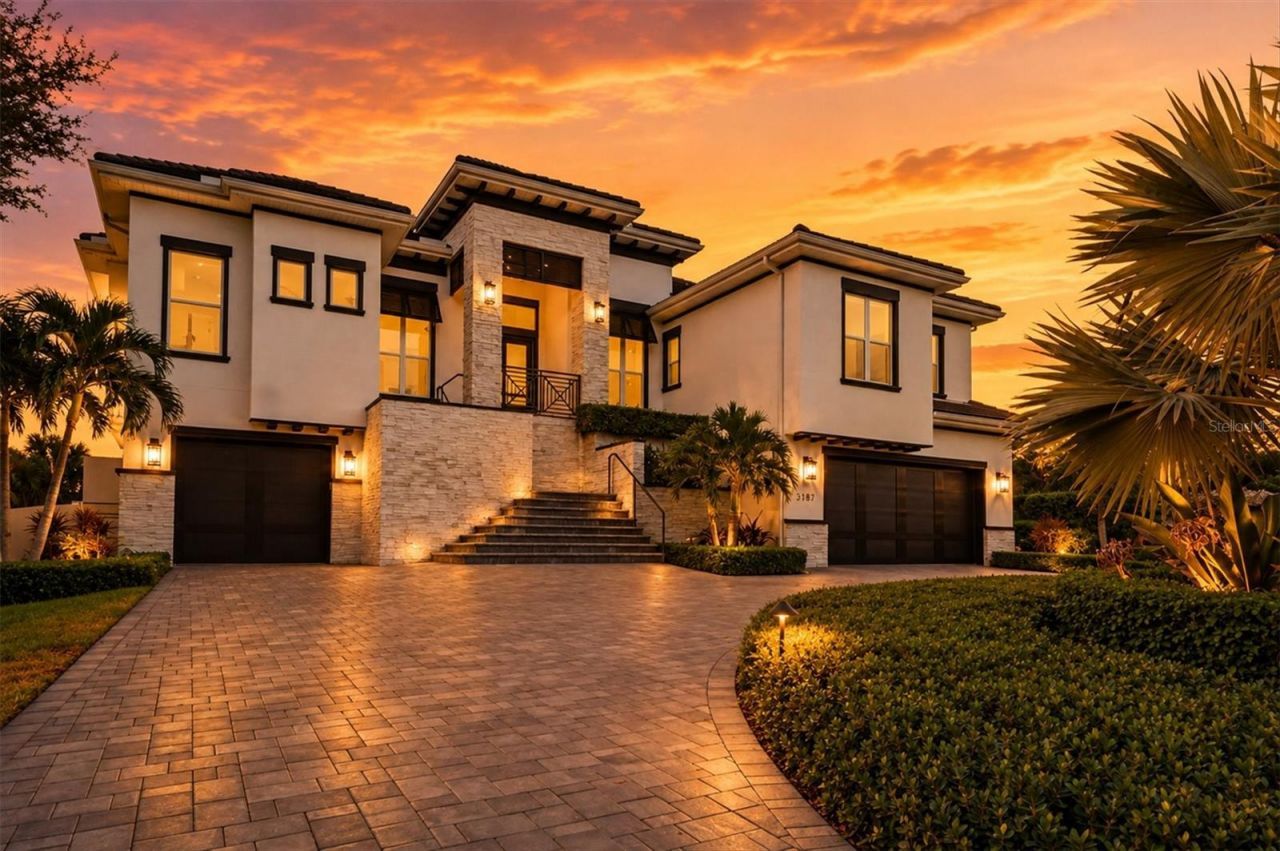 387 S Shore Drive, Sarasota, FL 34234 Photo