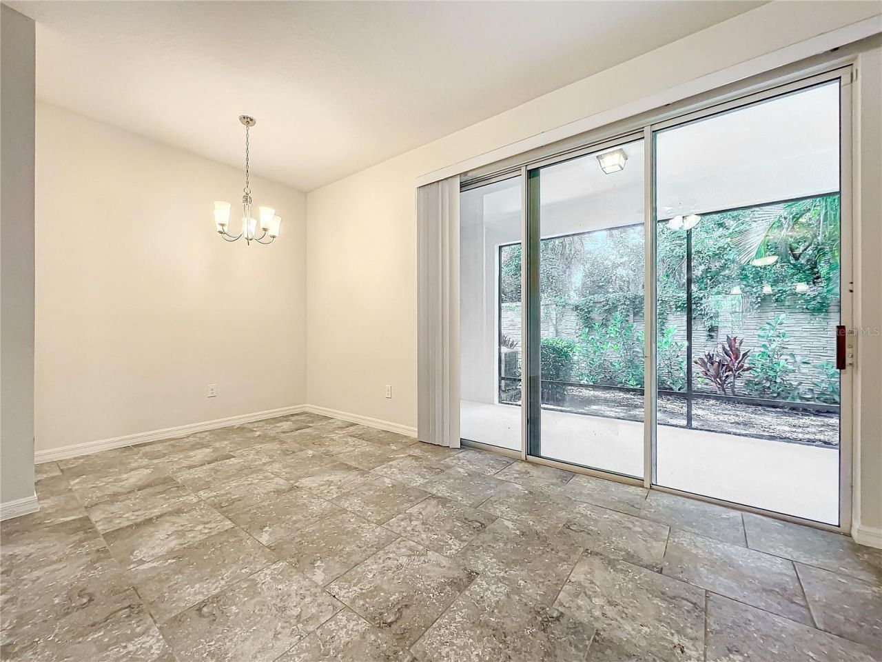 6428 Boxgrove Drive, Sarasota, FL 34240 Photo
